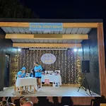 キャンプ場 Mobil-home 4 Pers Avec Terrasse A - Api-1-52-1301 Saint-Geniez-dʼOlt